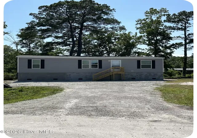 Photo 2 of Manufactured home for sale at 202 Gray Rd, Newport, NC 28570 | MLS# 100594061 | Listing updated on 2026-09-29