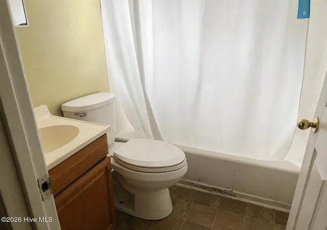 Photo 4 of Single family home for sale at 590 S Glover St, Southern Pines, NC 28387 | MLS# 100597361 | Listing updated on 2026-08-24