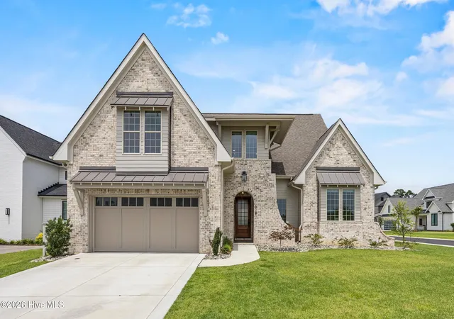 Photo 4 of Single family home for sale at 628 Waterstone Dr, Wilmington, NC 28411 | MLS# 100590995 | Listing updated on 2026-09-14