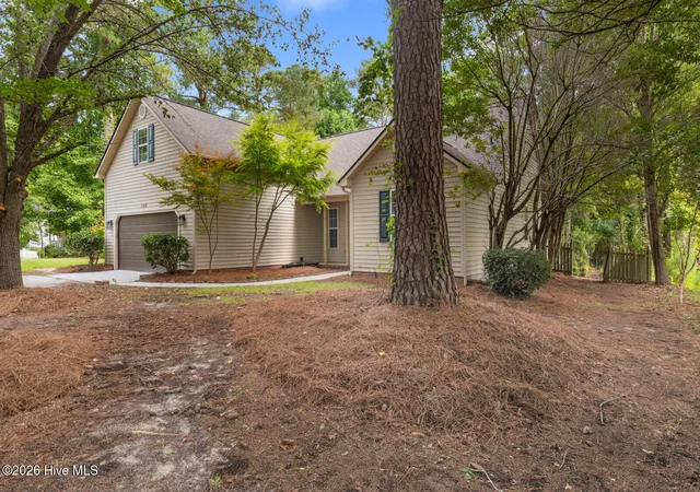 Photo 3 of Single family home for sale at 166 Dockside Dr, Jacksonville, NC 28546 | MLS# 100594689 | Listing updated on 2026-09-14