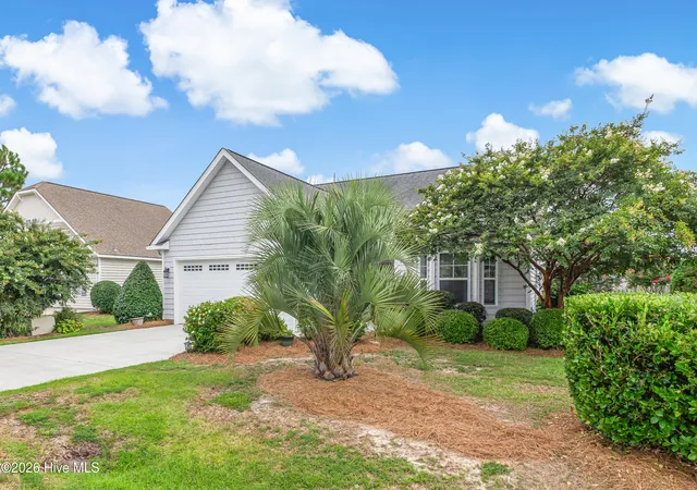 Photo 3 of Single family home for sale at 4410 Southern Pine Dr Se, Southport, NC 28461 | MLS# 100592357 | Listing updated on 2026-09-27