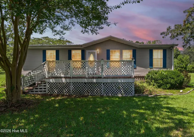 Photo 1 of Manufactured home for sale at 207 Betty Dr, Burgaw, NC 28425 | MLS# 100597630 | Listing updated on 2026-09-10