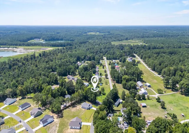 Photo 48 of Manufactured home for sale at 207 Betty Dr, Burgaw, NC 28425 | MLS# 100597630 | Listing updated on 2026-10-05