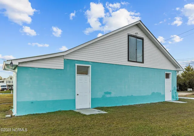 Photo 3 of Land for sale at 174 S Harbor Dr, Davis, NC 28524 | MLS# 100597323 | Listing updated on 2026-10-06