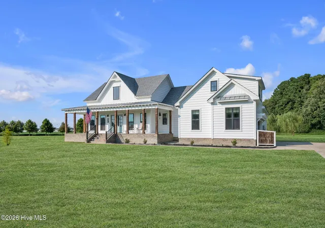 Photo 2 of Single family home for sale at 111 Artisan Wy, Moyock, NC 27958 | MLS# 100598940 | Listing updated on 2026-09-29