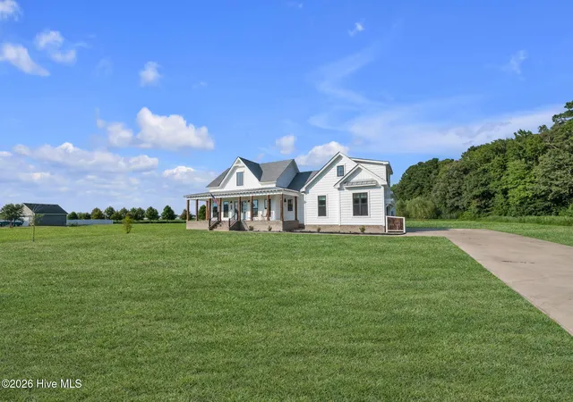 Photo 4 of Single family home for sale at 111 Artisan Wy, Moyock, NC 27958 | MLS# 100598940 | Listing updated on 2026-09-29