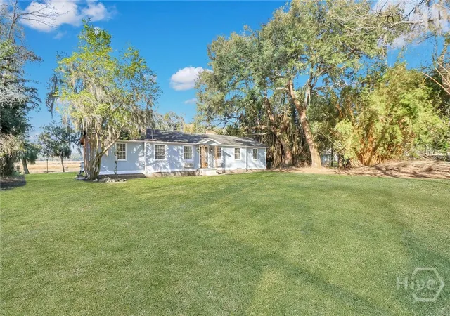 Photo 3 of Single family home for sale at 155 Burton Rd, Savannah, GA 31405 | MLS# SA361628 | Listing updated on 2026-09-27