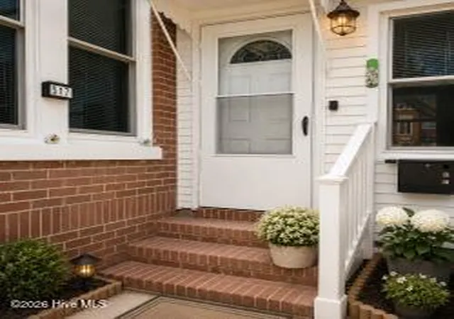 Photo 3 of Single family home for sale at 517 W North St, Ahoskie, NC 27910 | MLS# 100558622 | Listing updated on 2026-09-28