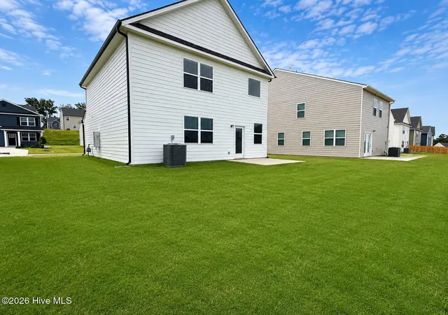 Photo 2 of Single family home for sale at 814 Dara Corners, Grovetown, GA 30813 | MLS# 98253537 | Listing updated on 2026-10-04