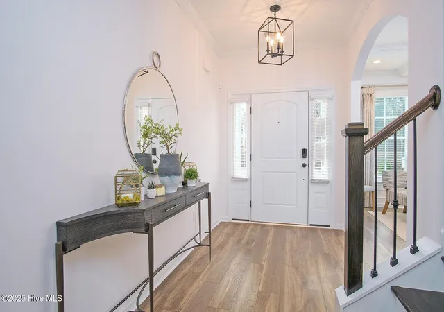 Photo 4 of Single family home for sale at 596 Heart Pine Ave, Wilmington, NC 28401 | MLS# 100590389 | Listing updated on 2026-09-11