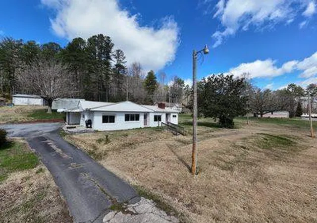 Photo 1 of Single family home for sale at 5380 W Us Hwy 64, Murphy, NC 28906 | MLS# 98544080 | Listing updated on 2026-08-18