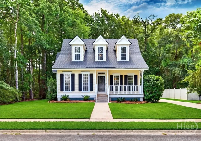 2nd image of 19 Cottage Ct, Richmond Hill, GA 31324 | MLS# SA361089