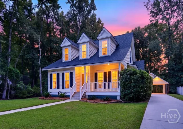 3rd image of 19 Cottage Ct, Richmond Hill, GA 31324 | MLS# SA361089