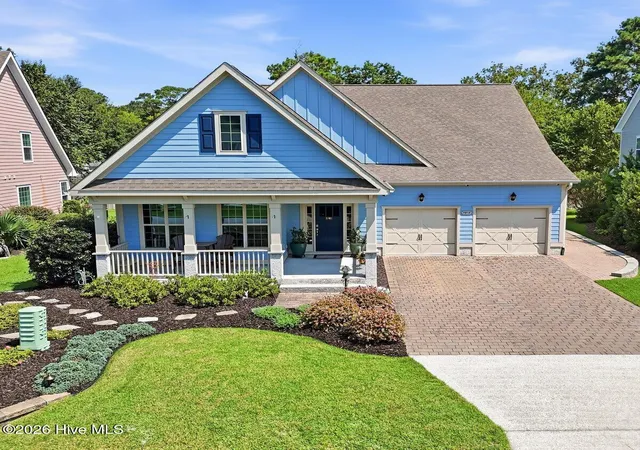 Photo 2 of Single family home for sale at 7812 Bonfire Dr, Wilmington, NC 28409 | MLS# 100597373 | Listing updated on 2026-09-03