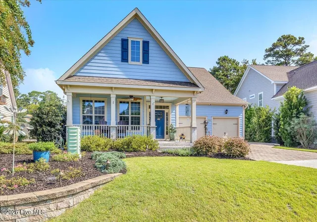 Photo 3 of Single family home for sale at 7812 Bonfire Dr, Wilmington, NC 28409 | MLS# 100597373 | Listing updated on 2026-09-18
