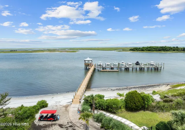 Photo 3 of Single family home for sale at 7812 Bonfire Dr, Wilmington, NC 28409 | MLS# 100597373 | Listing updated on 2026-10-02