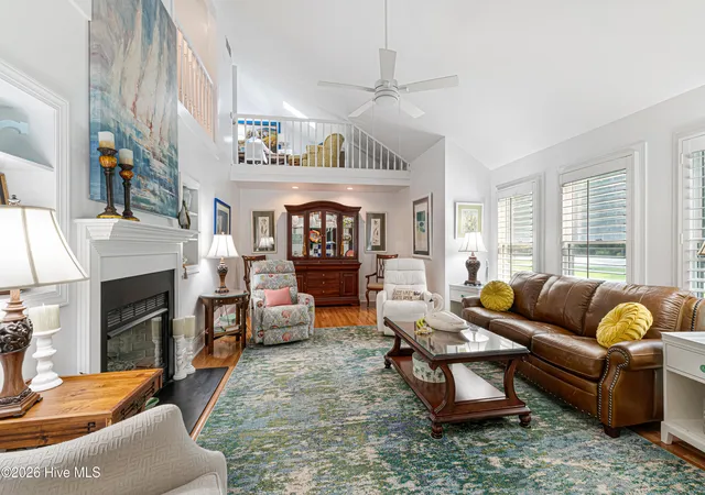 Photo 3 of Single family home for sale at 415 Hillcrest Dr, Morehead City, NC 28557 | MLS# 100592912 | Listing updated on 2026-09-06