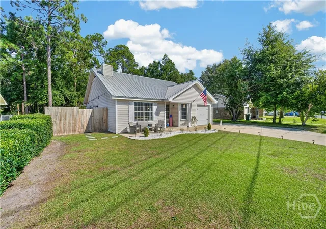 Photo 2 of Single family home for sale at 846 Ridgewood Way, Hinesville, GA 31313 | MLS# SA362445 | Listing updated on 2026-09-18