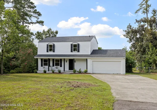 Photo 2 of Single family home for sale at 1 Mayfield Ct, North Augusta, SC 29860 | MLS# 100593892 | Listing updated on 2026-08-23