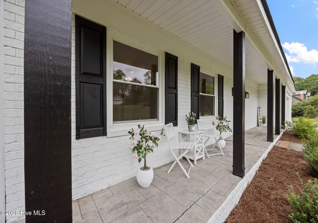 Photo 3 of Single family home for sale at 1 Mayfield Ct, North Augusta, SC 29860 | MLS# 100593892 | Listing updated on 2026-09-10