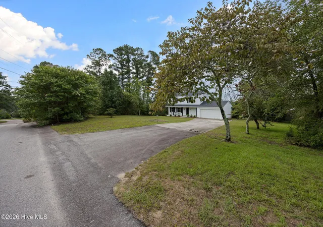 Photo 4 of Single family home for sale at 1 Mayfield Ct, North Augusta, SC 29860 | MLS# 100593892 | Listing updated on 2026-10-21