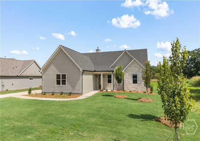 Photo 3 of Single family home for sale at 1091 Madison Hl Dr, Madison, GA 30650 | MLS# CL356704 | Listing updated on 2026-09-09