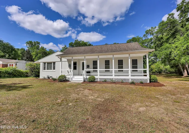 Photo 2 of Single family home for sale at 2002 Klein Rd, Wilmington, NC 28405 | MLS# 100572279 | Listing updated on 2026-09-18