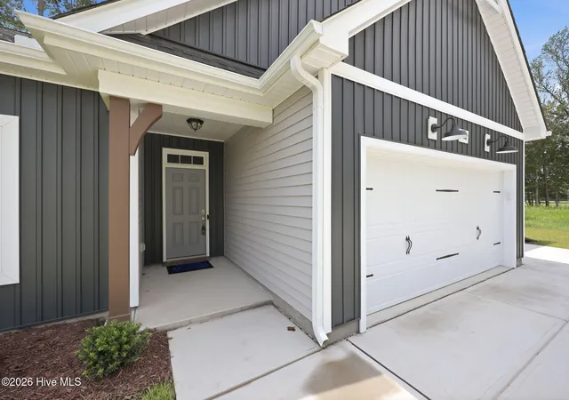 Photo 4 of Single family home for sale at 960 Rialto Ln, Ayden, NC 28513 | MLS# 100562090 | Listing updated on 2026-09-16