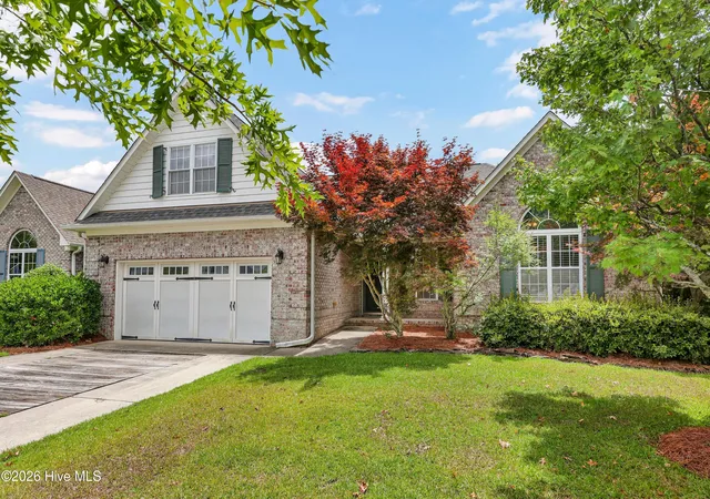 Photo 3 of Single family home for sale at 717 Royal Bonnet Dr, Wilmington, NC 28405 | MLS# 100551647 | Listing updated on 2026-09-11