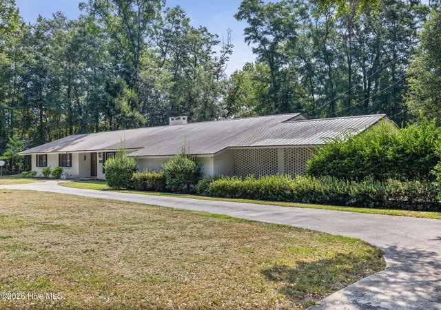 Photo 3 of Single family home for sale at 203 Helen St, Hampton, SC 29924 | MLS# 100593628 | Listing updated on 2026-08-26
