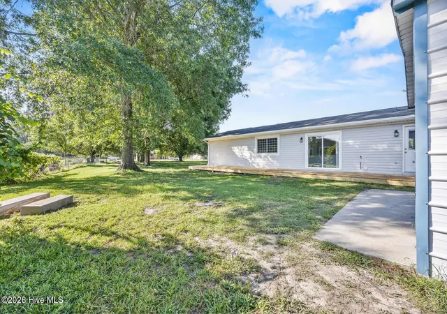 Photo 2 of Single family home for sale at 500 Emily Loop, Jacksonville, NC 28540 | MLS# 100598250 | Listing updated on 2026-10-08