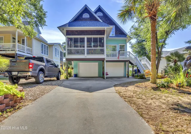 Photo 2 of Single family home for sale at 204 Ne 60th Street, Oak Island, NC 28465 | MLS# 100589568 | Listing updated on 2026-08-21
