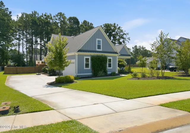 Photo 3 of Single family home for sale at 80 Stratford Pl, Hampstead, NC 28443 | MLS# 100592879 | Listing updated on 2026-09-14