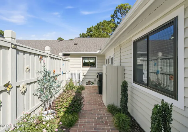 Photo 3 of Townhouse for sale at 329 N Cardinal Ext Dr, Wilmington, NC 28405 | MLS# 100597861 | Listing updated on 2026-09-14