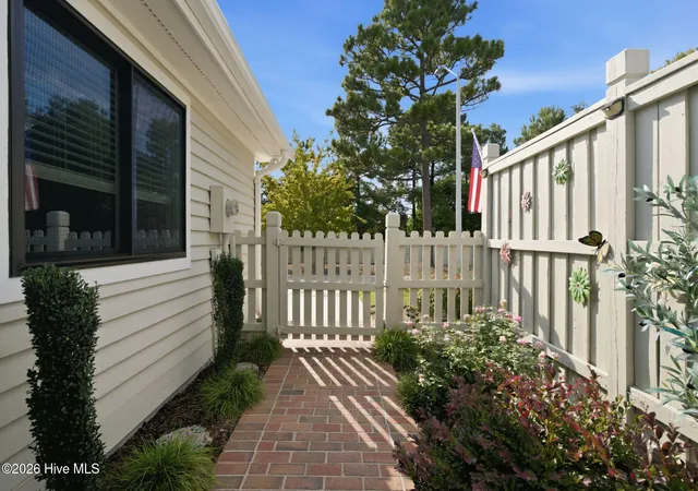 Photo 4 of Townhouse for sale at 329 N Cardinal Ext Dr, Wilmington, NC 28405 | MLS# 100597861 | Listing updated on 2026-09-14