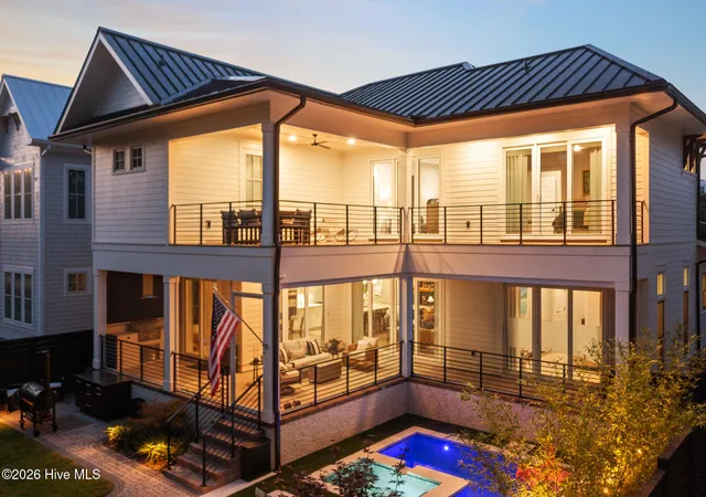 Photo 3 of Single family home for sale at 337 Airlie Rd, Wilmington, NC 28403 | MLS# 100599047 | Listing updated on 2026-09-06