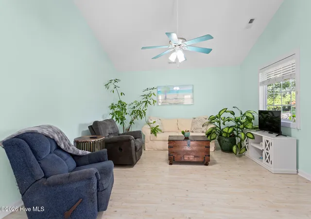 Photo 4 of Single family home for sale at 609 Spartanburg Ave, Carolina Beach, NC 28428 | MLS# 100596542 | Listing updated on 2026-09-15