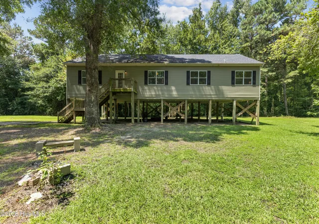 Photo 2 of Manufactured home for sale at 309 Burgaw Crk Loop Rd, Burgaw, NC 28425 | MLS# 100589084 | Listing updated on 2026-09-15