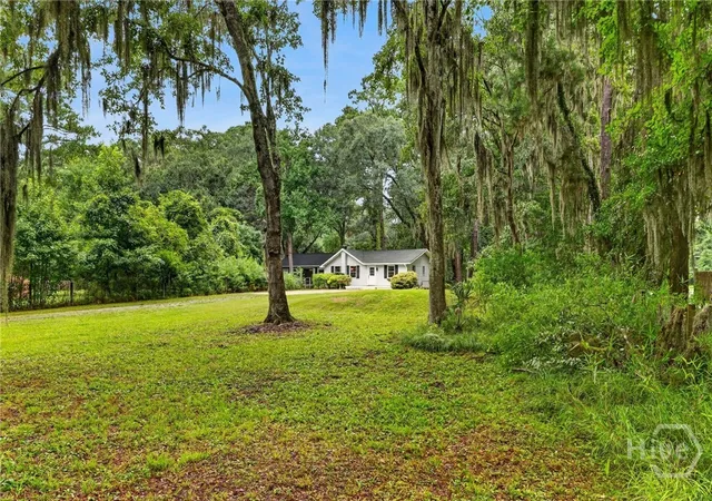 Photo 2 of Single family home for sale at 20 Vernonburg Rd, Savannah, GA 31419 | MLS# SA360779 | Listing updated on 2026-09-09