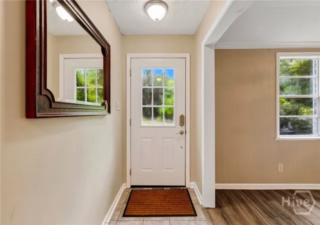 Photo 4 of Single family home for sale at 20 Vernonburg Rd, Savannah, GA 31419 | MLS# SA360779 | Listing updated on 2026-09-09