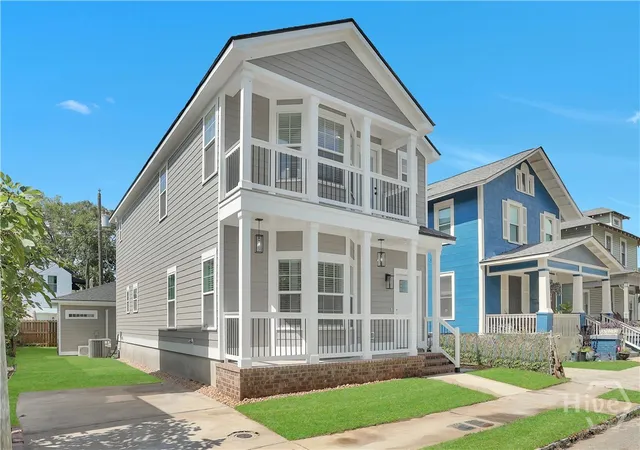 Photo 2 of Single family home for sale at 615 E 38th Street, Savannah, GA 31401 | MLS# SA361857 | Listing updated on 2026-09-12