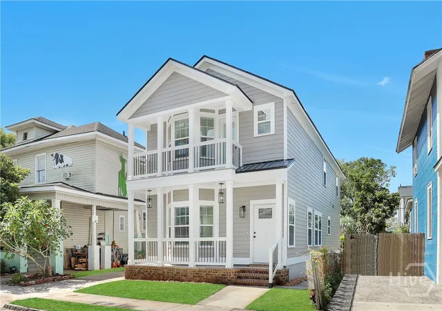 Photo 2 of Single family home for sale at 615 E 38th Street, Savannah, GA 31401 | MLS# SA361857 | Listing updated on 2026-09-12