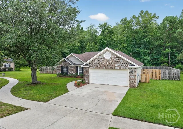 Photo 1 of Single family home for sale at 156 Dovetail Xing, Savannah, GA 31419 | MLS# SA359441 | Listing updated on 2026-10-10