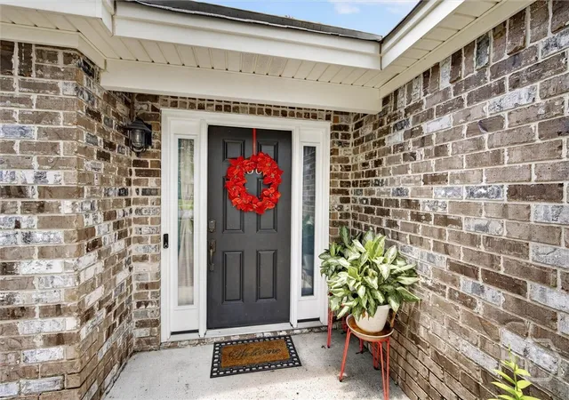 Photo 3 of Single family home for sale at 156 Dovetail Xing, Savannah, GA 31419 | MLS# SA359441 | Listing updated on 2026-10-10