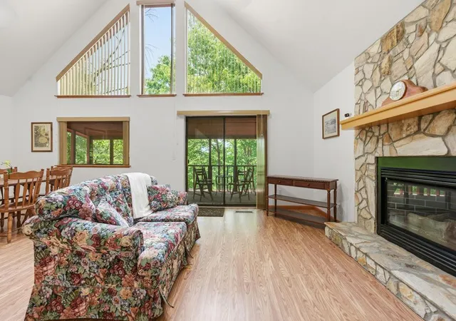 Photo 5 of Single family home for sale at 97 Sourwood Holw, Murphy, NC 28906 | MLS# 98539737 | Listing updated on 2026-08-27