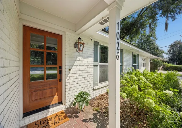 Photo 4 of Single family home for sale at 1026 Brittlewood Dr, Savannah, GA 31410 | MLS# SA361530 | Listing updated on 2026-09-12