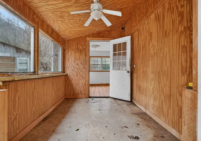 Photo 4 of Single family home for sale at 1917 Fairview Rd, Andrews, NC 28901 | MLS# 98500290 | Listing updated on 2026-08-18