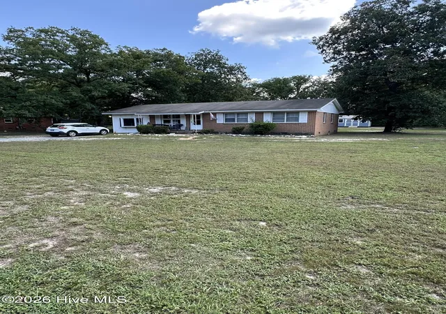 Photo 1 of Single family home for sale at 10901 S Turnpike Rd, Laurinburg, NC 28352 | MLS# 100598095 | Listing updated on 2026-08-21
