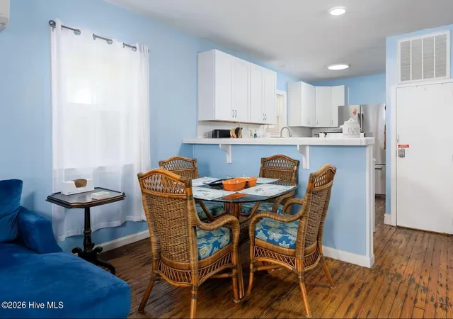 Listing Photo 5 - Condo for sale in building located at 710 Canal Dr, Carolina Beach, NC 28428