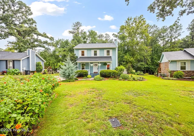 Photo 4 of Single family home for sale at 804 Shawnee Dr, North Augusta, SC 29841 | MLS# 100592101 | Listing updated on 2026-10-16